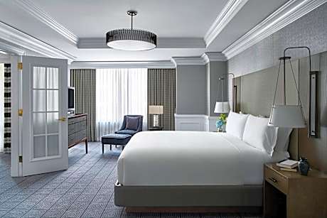 Presidential Suite, 1 Bedroom Presidential Suite, 1 King, Balcony