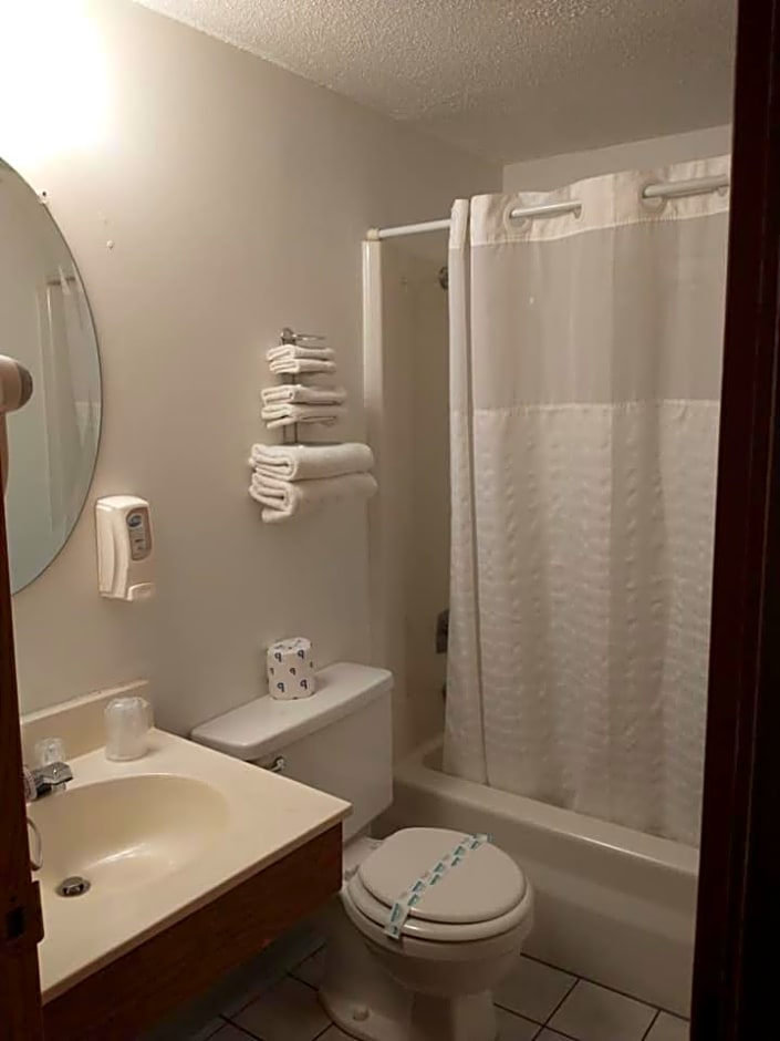 Americas Best Value Inn Sauk Centre