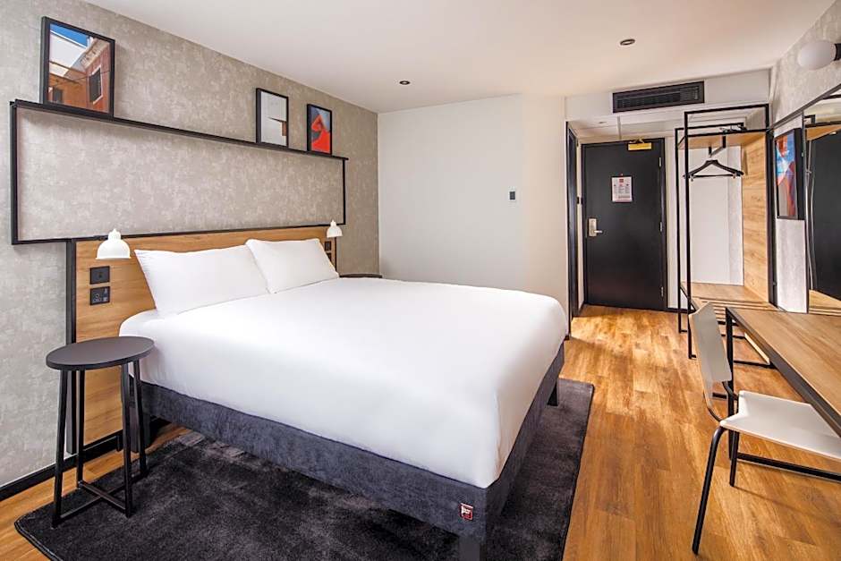 ibis Wakefield East-Castleford