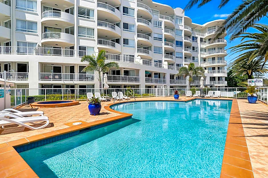 Kirra Beach Apartments