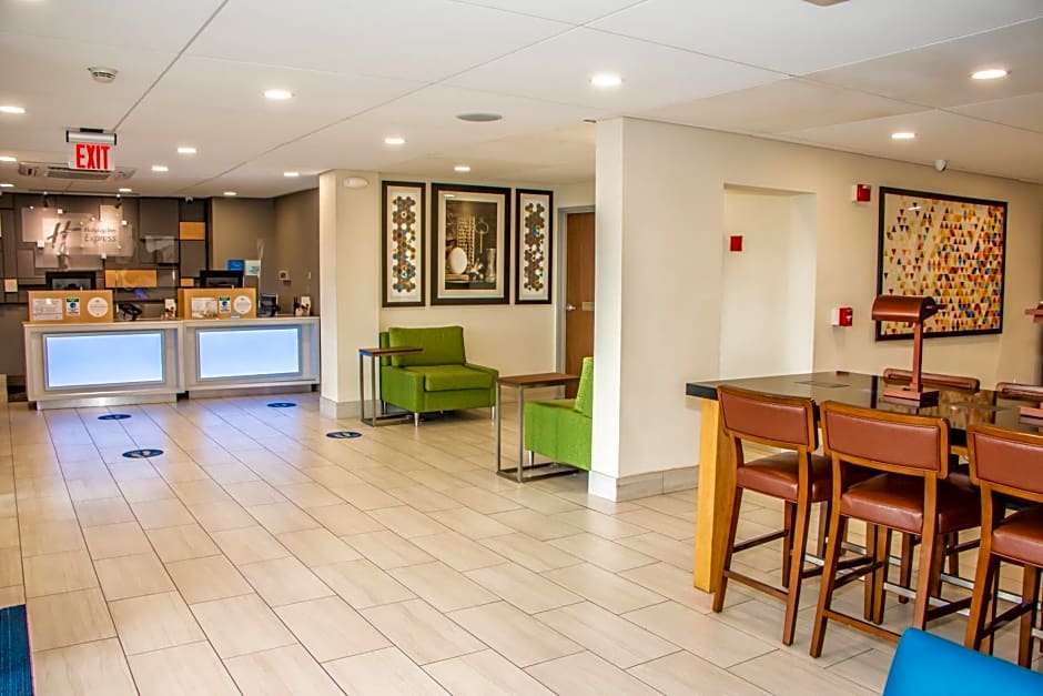 Holiday Inn Express Allentown North