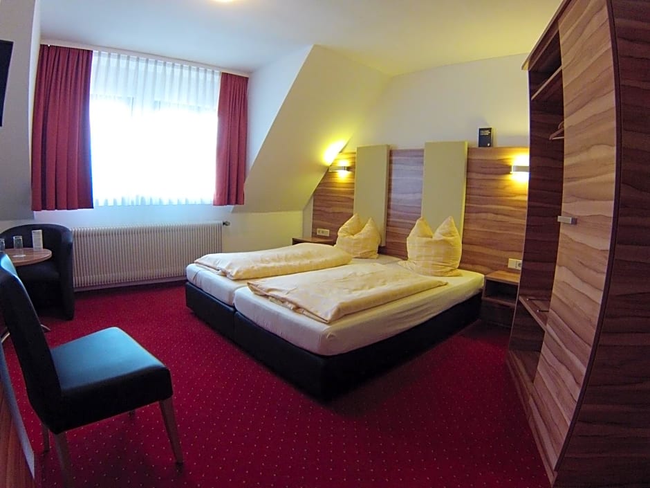 Hotel KRONE Garni