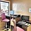 Holiday Inn Express Fargo - West Acres By IHG