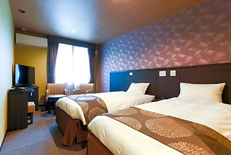 Deluxe Twin Room - Non-Smoking