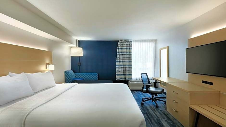 Holiday Inn Express Williamsbrg Busch Gardens Area By IHG