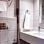Viking Suite Hotel