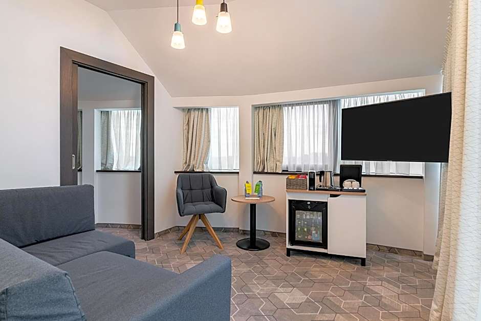 Holiday Inn Bucharest - Times By IHG