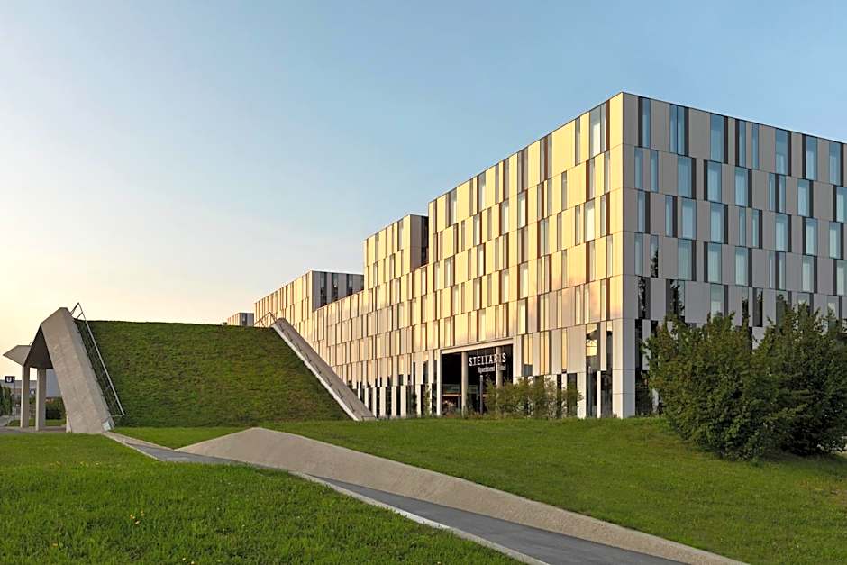 Stellaris Apartment Hotel