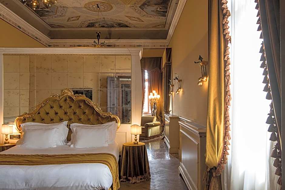 Hotel Nani Mocenigo Palace