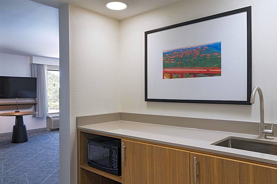 Hampton Inn & Suites Austin-Lakeway