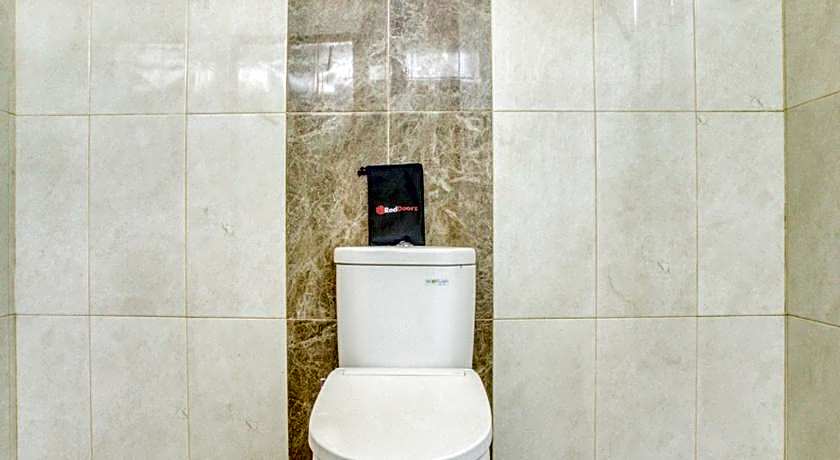 RedDoorz @ Jakal Atas KM 10