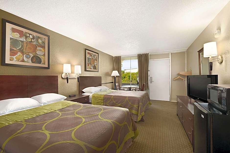 Photo 1 of 4 of Deluxe 2 Double Beds, Accessible
