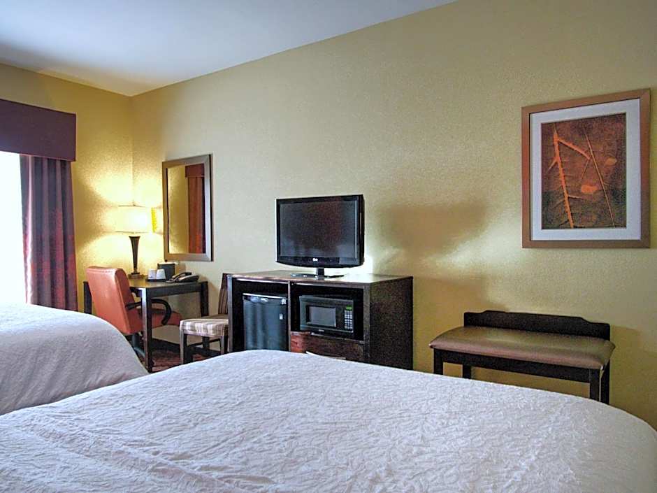 Hampton Inn By Hilton And Suites Elk City