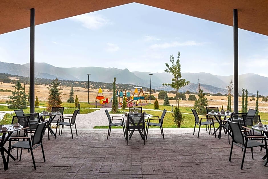 Tryp by Wyndham Zomin