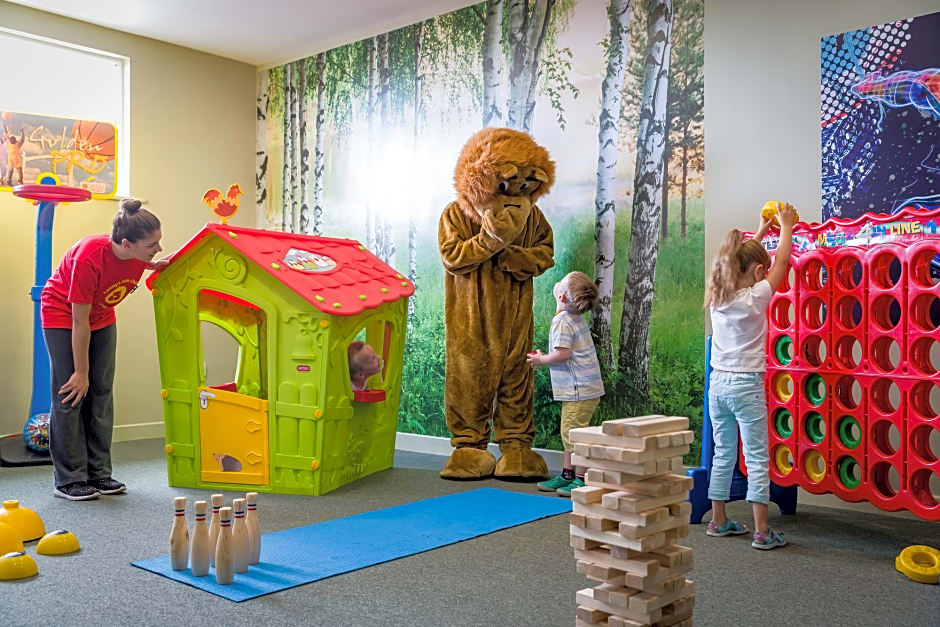 Springhill Court Hotel