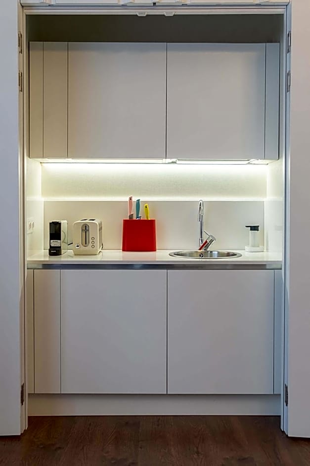 TIFLIS OPERA Aparthotel