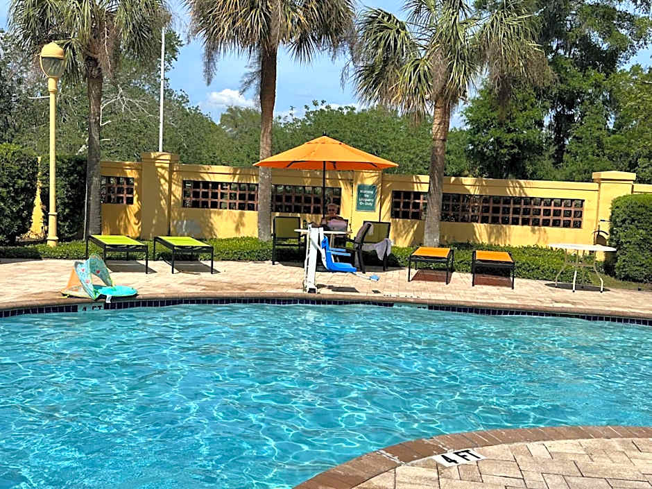 La Quinta Inn & Suites by Wyndham Ocala