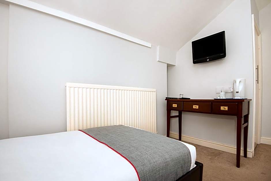 OYO Flagship The Regency