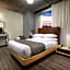 Moxy Boston Downtown