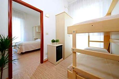 Quadruple Room with Sea View