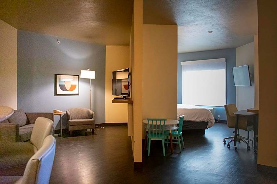 Holiday Inn Omaha Downtown Waterpark By IHG