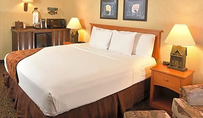 Boarders Inn & Suites by Cobblestone Hotels in Waukon