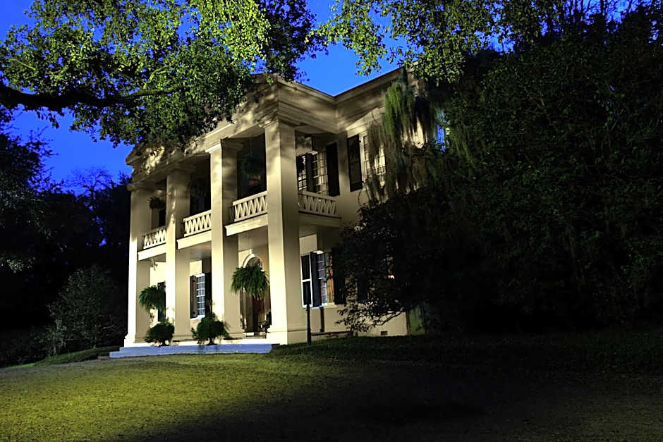 Monmouth Historic Inn