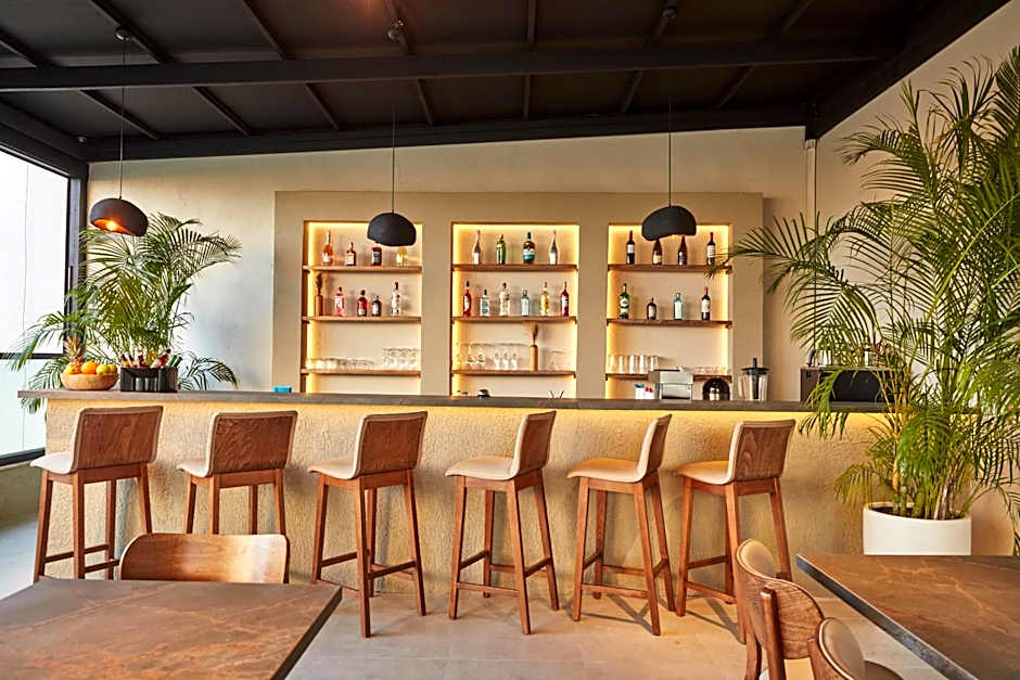 Venzi Ayayorgi-Adult Only 15