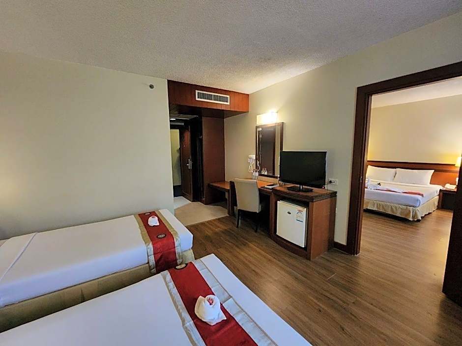 Hadyai Golden Crown Hotel