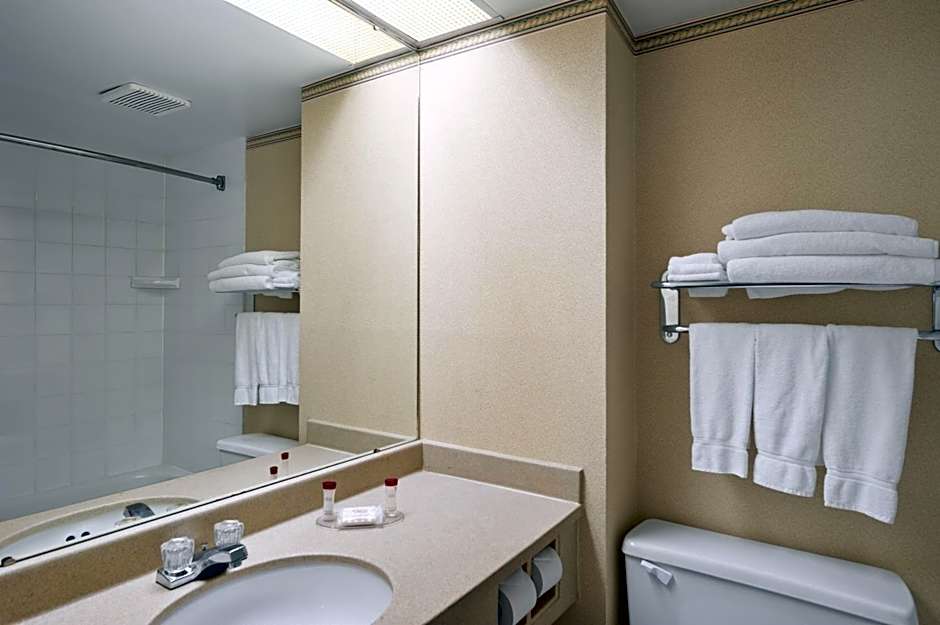 Ramada by Wyndham Trenton