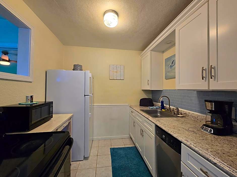 Oceanfront Sea Scape Motel