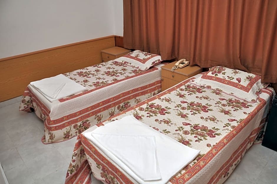 Kleopatra Beach Yildiz Hotel