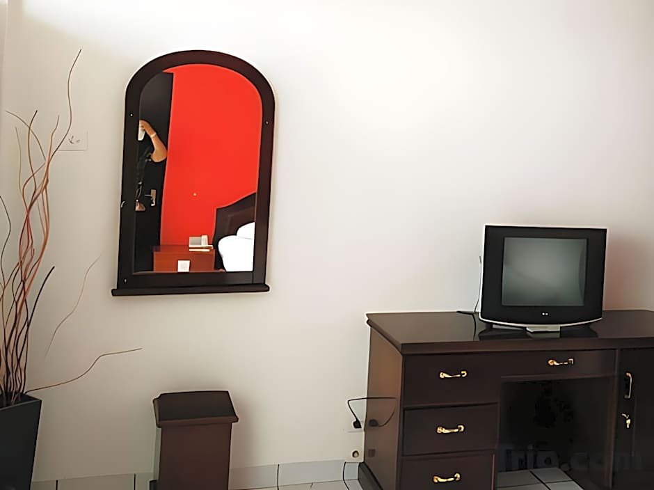 Hotel Benteng