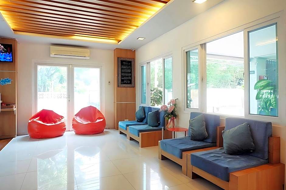 Riski Residence Ngamwongwan