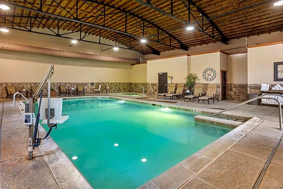 Best Western Plus Intercourse Village Inn & Suites
