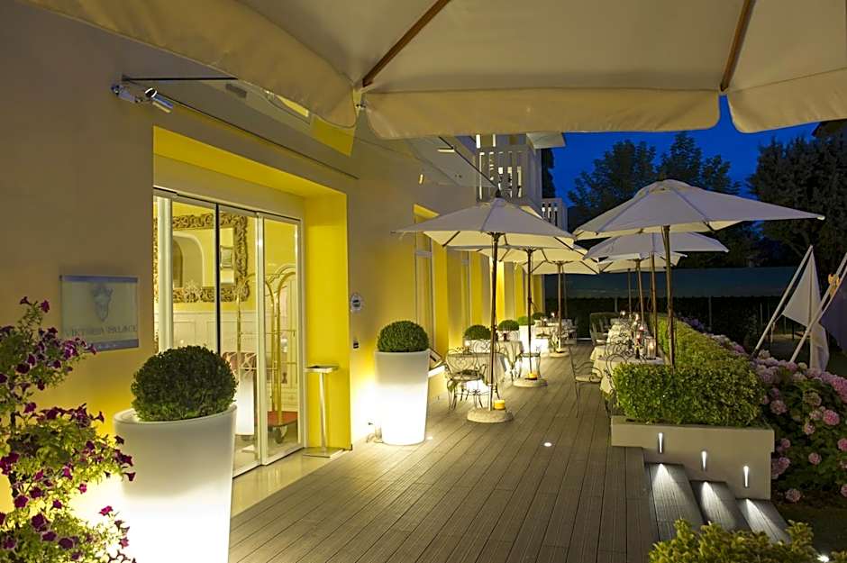 Viktoria Palace Hotel