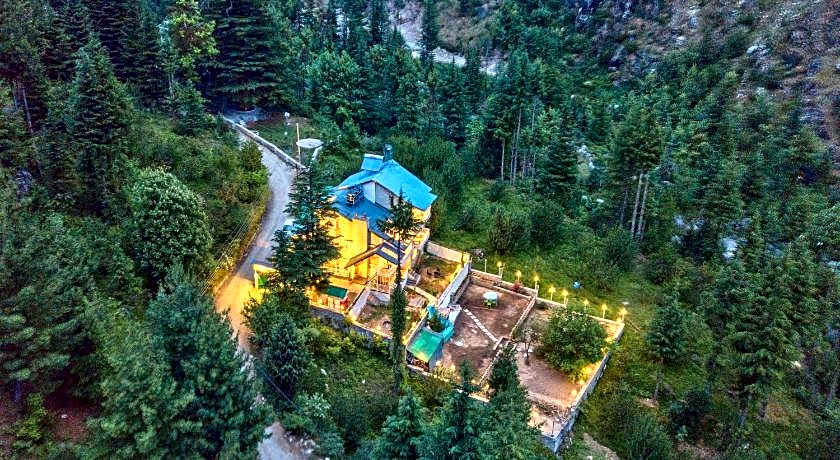 Baan By Snow City Farm