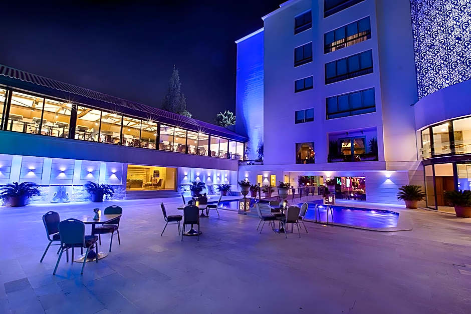 Amman International Hotel