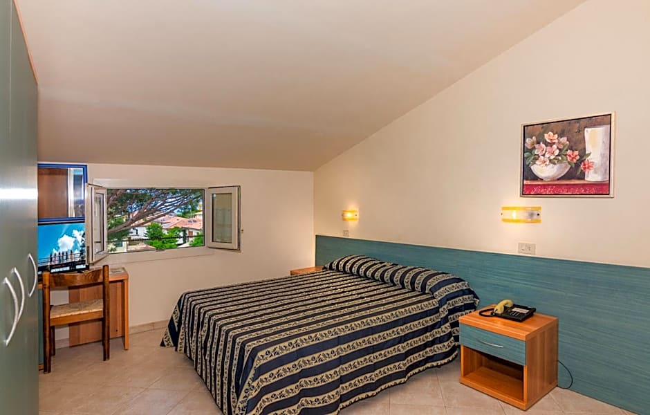 Hotel Apuana
