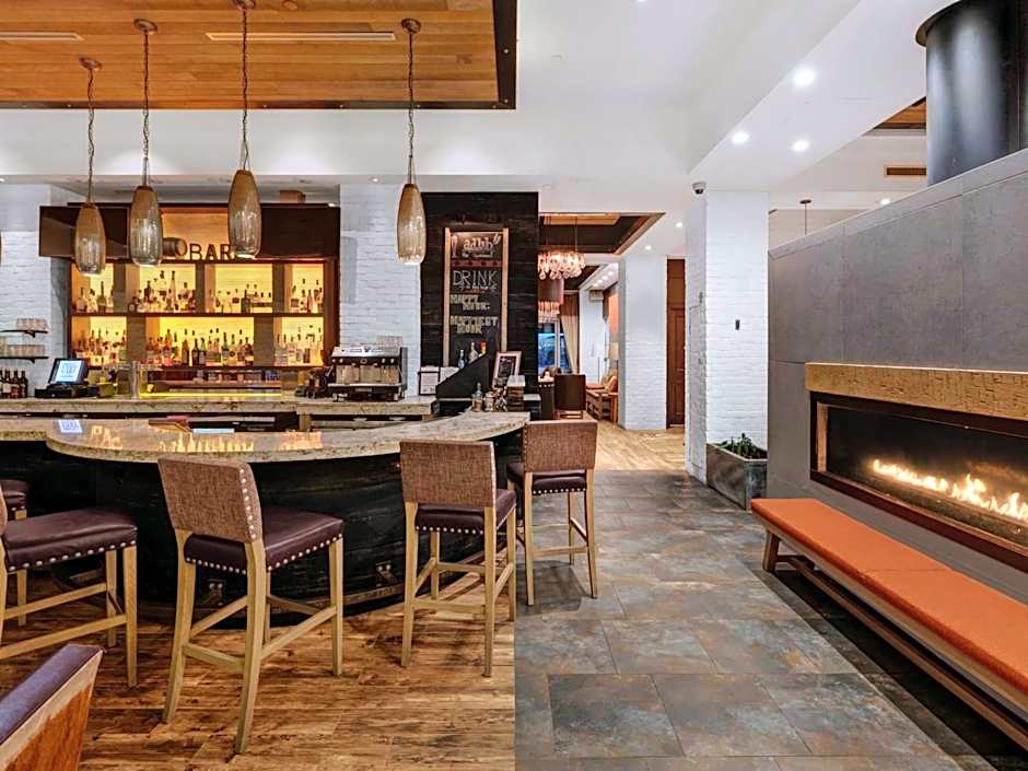 Hilton Harrisburg And Towers