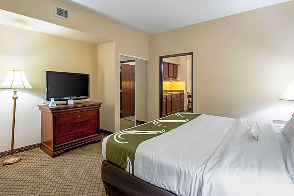 Quality Inn & Suites