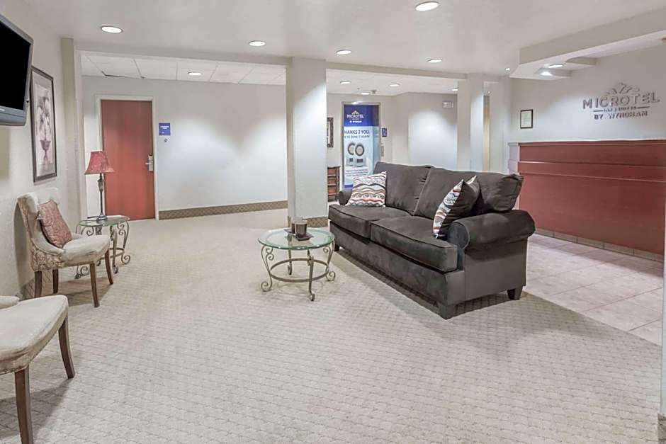 Microtel Inn & Suites By Wyndham Marianna