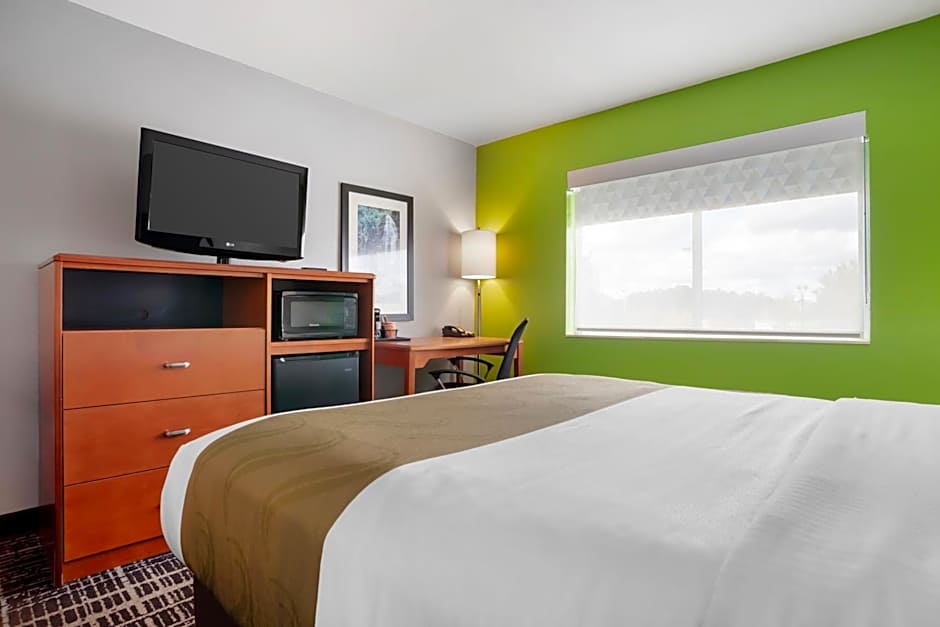 Quality Inn & Suites Birmingham - Highway 280