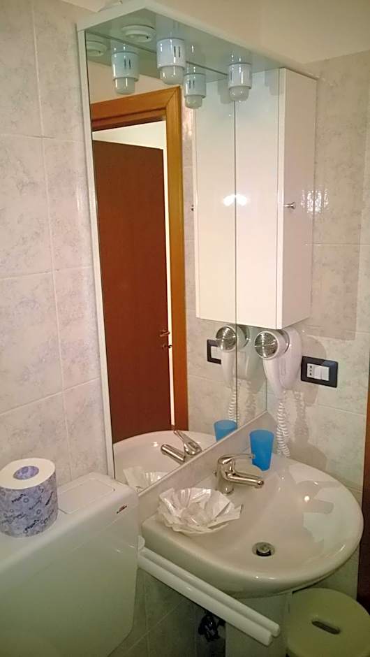 B&B Villa Dante - Policlinico