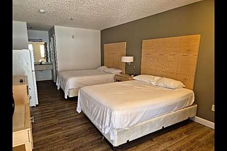 2 Queen Beds, Nonsmoking