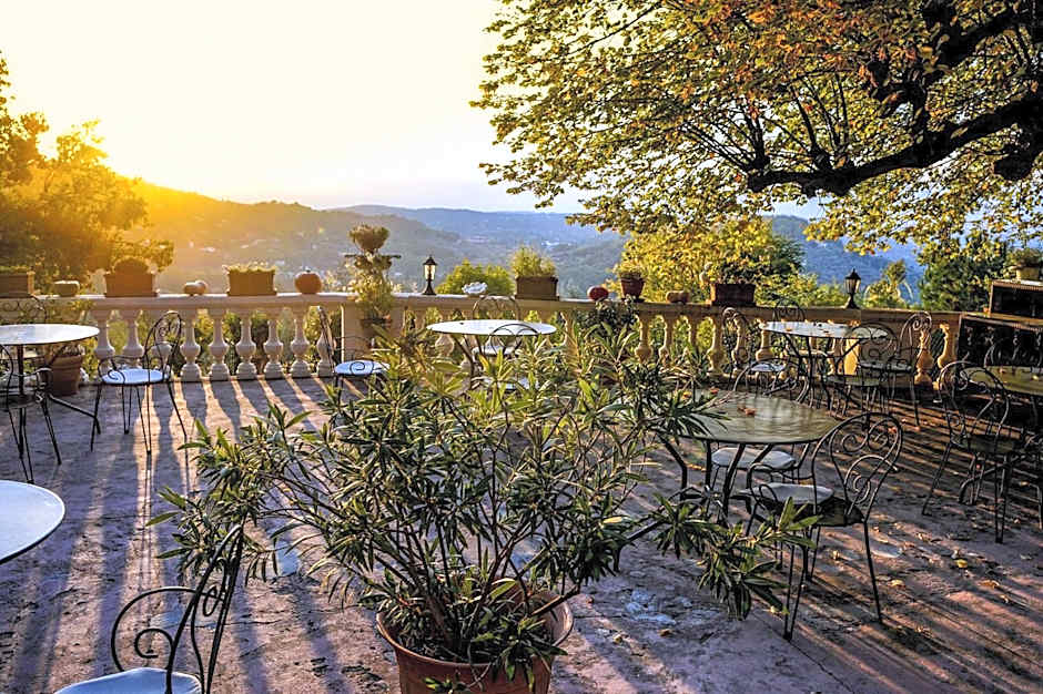 Logis Hôtel La Bellaudière
