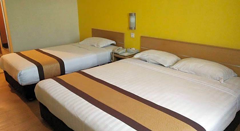 Tang Dynasty Lodge Tuaran