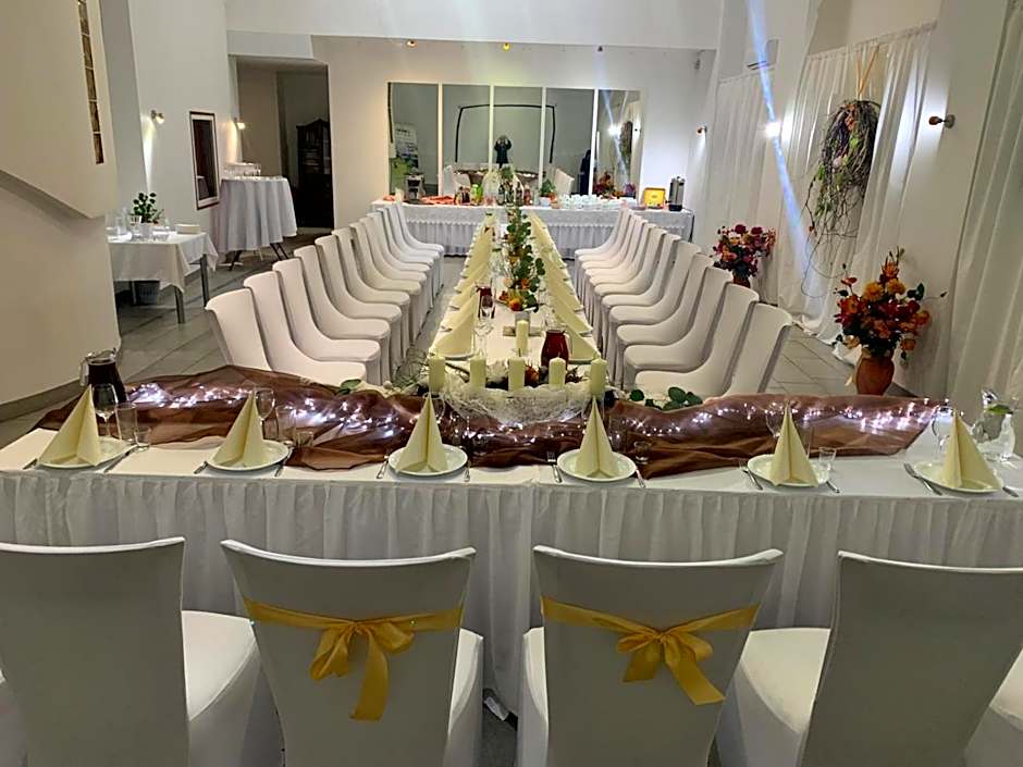 NB hotel with free parking