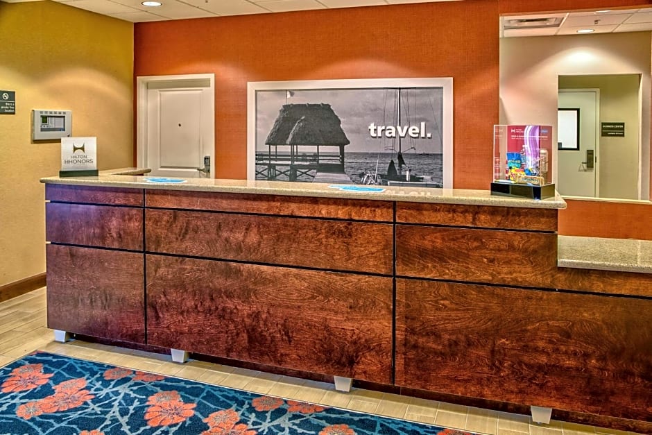 Hampton Inn By Hilton & Suites Fort Myers-Estero/FGCU