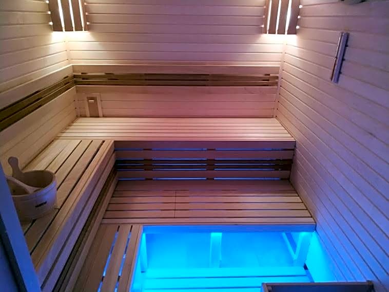 Anna SPA & Wellness Hotel Nejdek